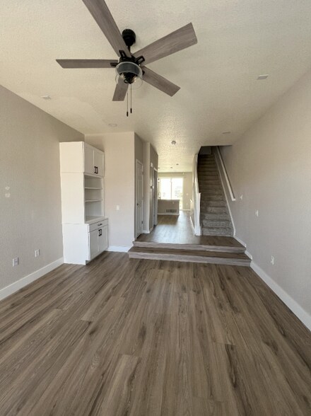 Building Photo - 9514 Pearl Cir