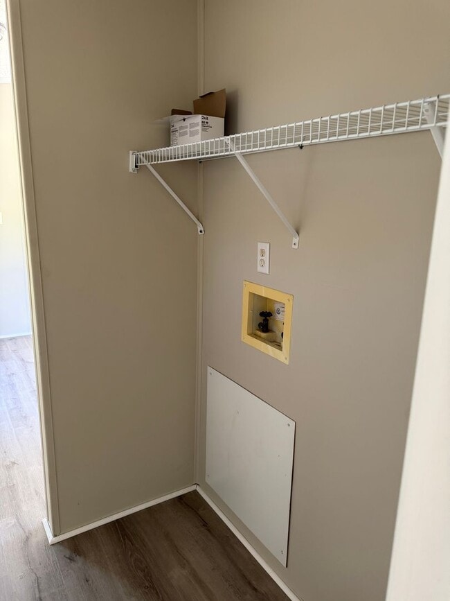 Building Photo - FOR RENT – Newly Remodeled Home Near Downtown Aynor