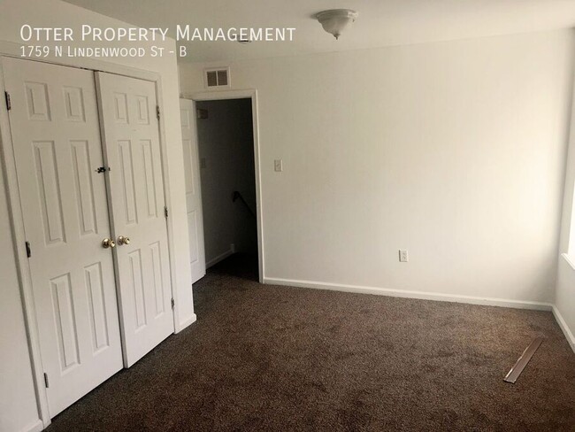 Building Photo - 2BR/1BA Sunny West Philly Apt with Washer/...