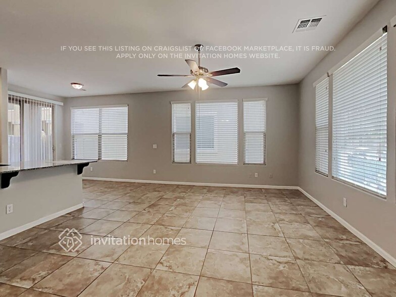 Building Photo - 1417 S Ponderosa Dr
