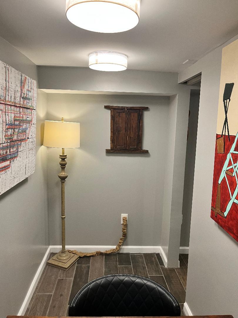 Office - 917 Constitution Ave NE