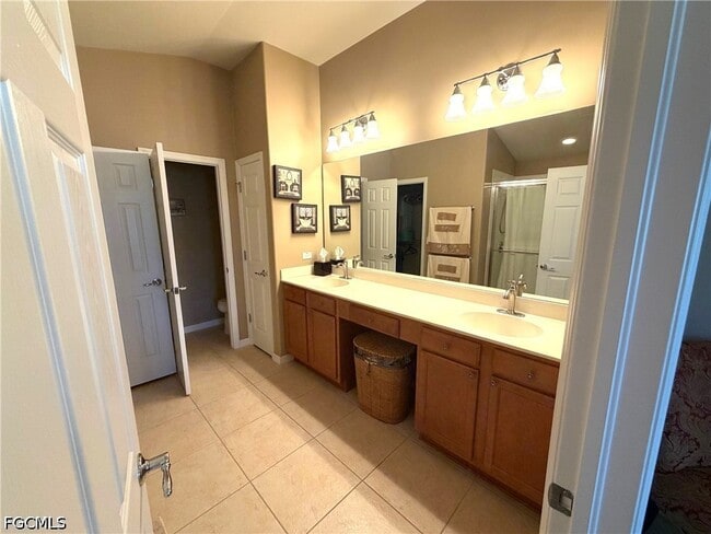 Building Photo - 2609 Clairfont Ct