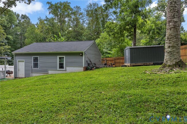 Building Photo - 11711 Deerhurst Dr