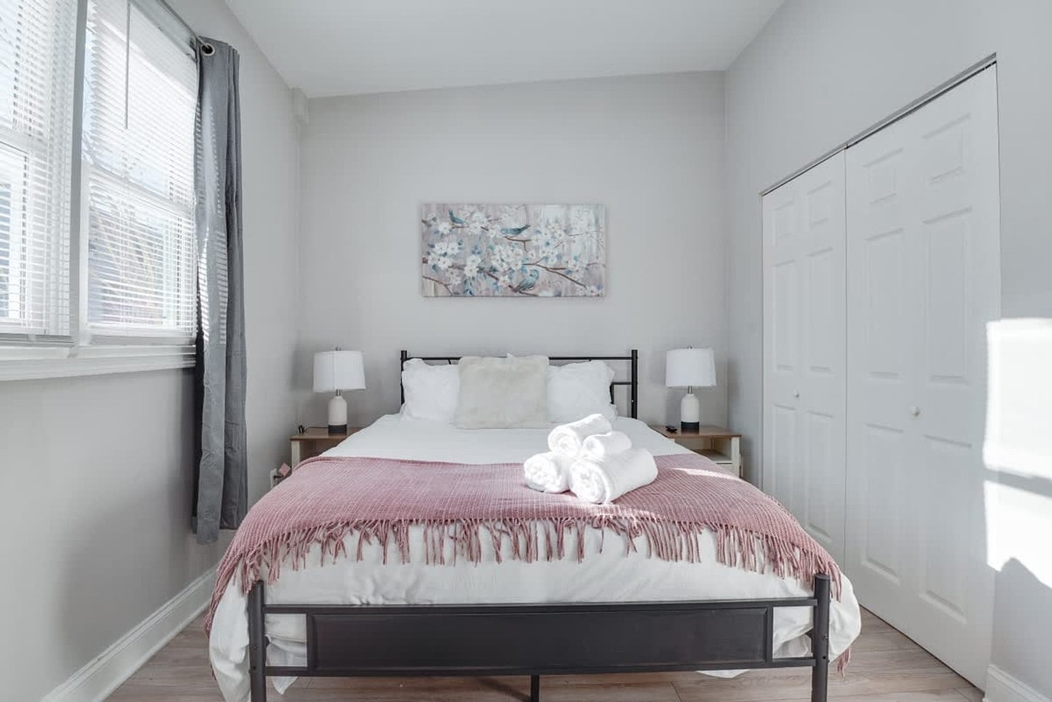 Building Photo - 1255 Raum St NE