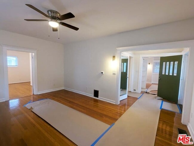 Building Photo - 1421 Kellam Ave