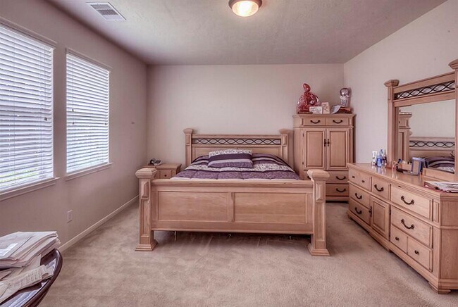 Building Photo - 4023 Windmill Creek Dr
