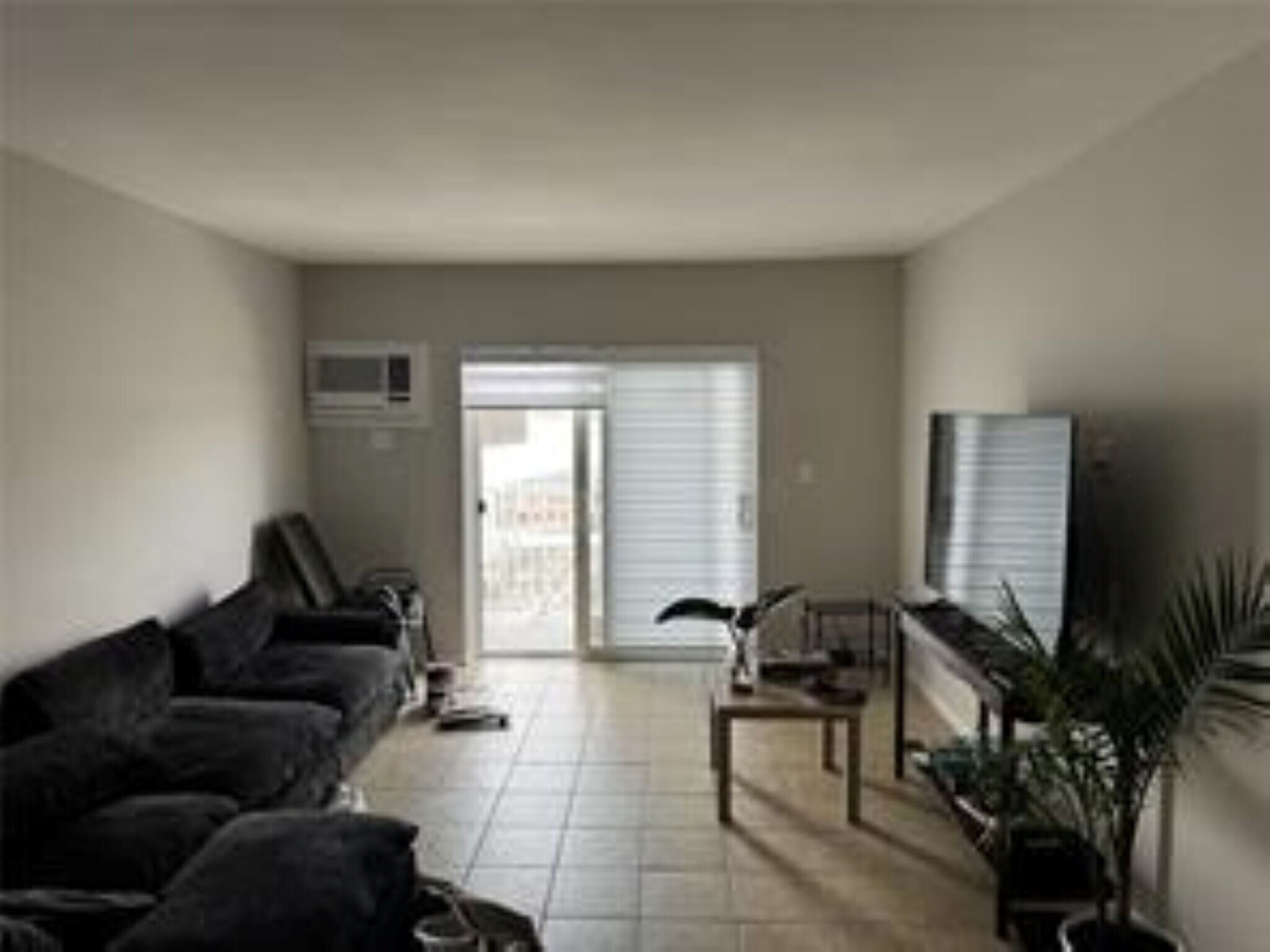 Building Photo - 200 S Birch Rd