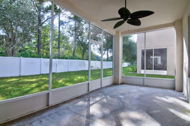 Building Photo - 5075 SW 40th Pl