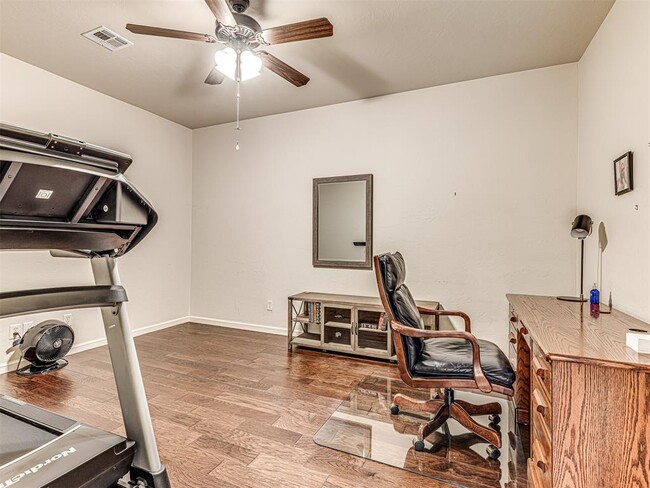 Building Photo - 16200 Muirfield Pl