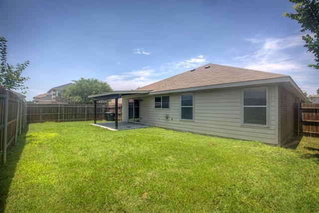 Building Photo - 7000 Sylvan Meadows Dr