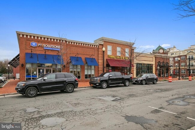 Building Photo - 1222 Main Line Blvd