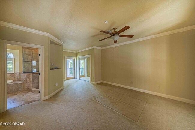 Building Photo - 5090 Riverside Dr