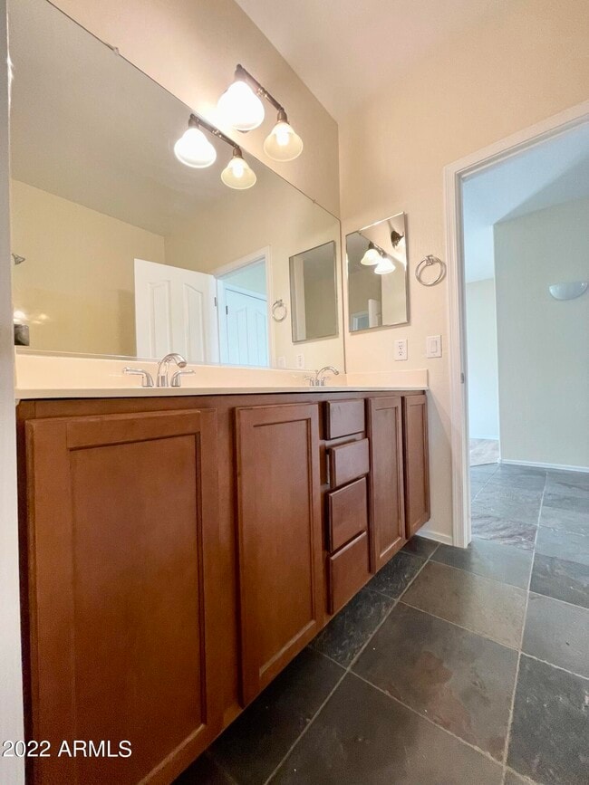 Building Photo - 17775 W Tasha Dr