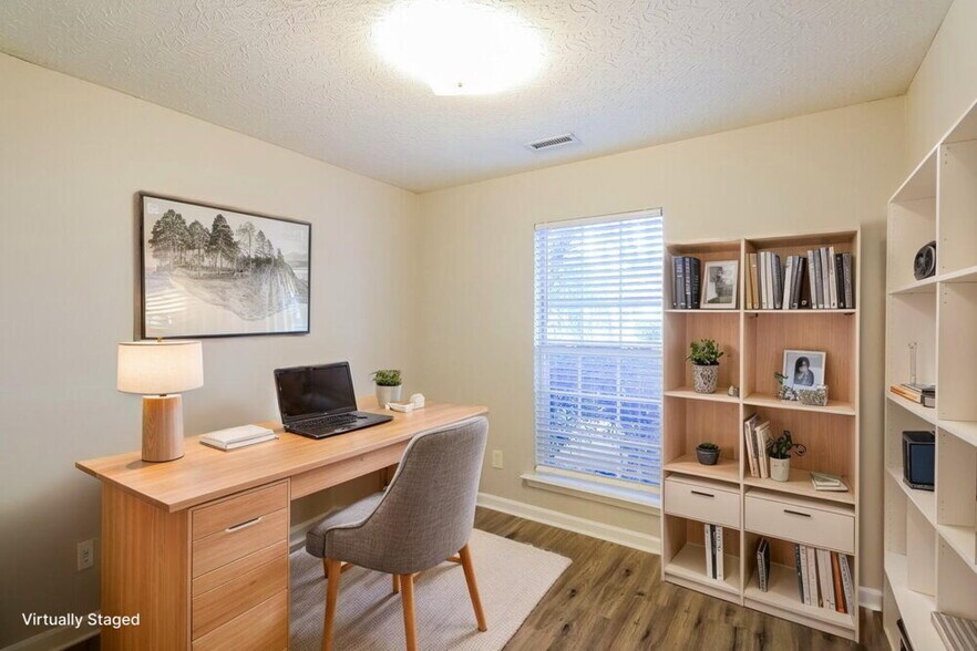 Building Photo - 720 Dellwood Dr