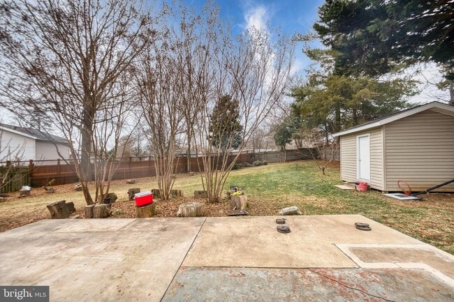 Building Photo - 4111 Landgreen St