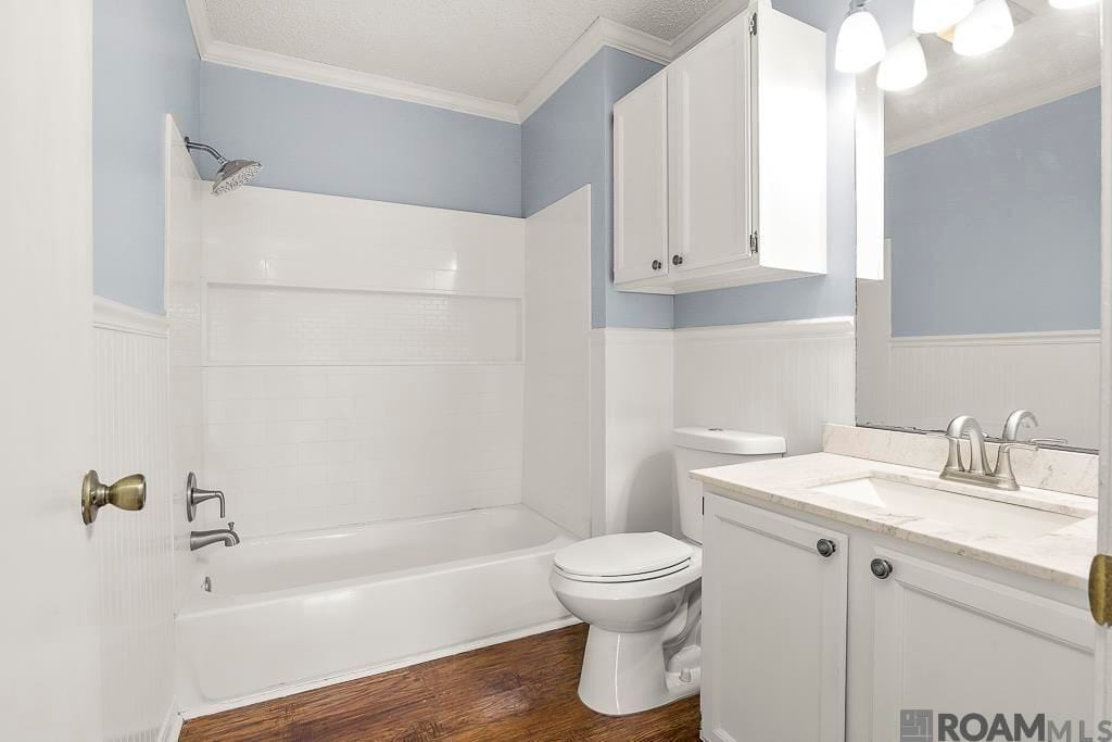 Building Photo - 8500 Bluebonnet Blvd