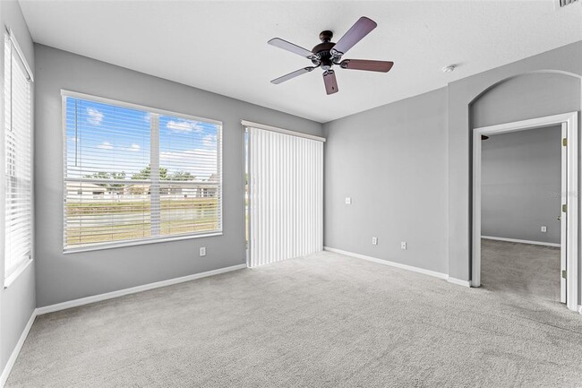 Building Photo - 8420 Deer Chase Dr