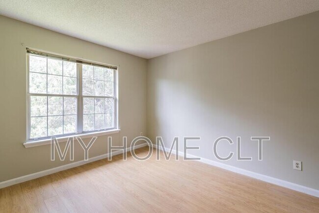 Building Photo - 5626 Amity Springs Dr