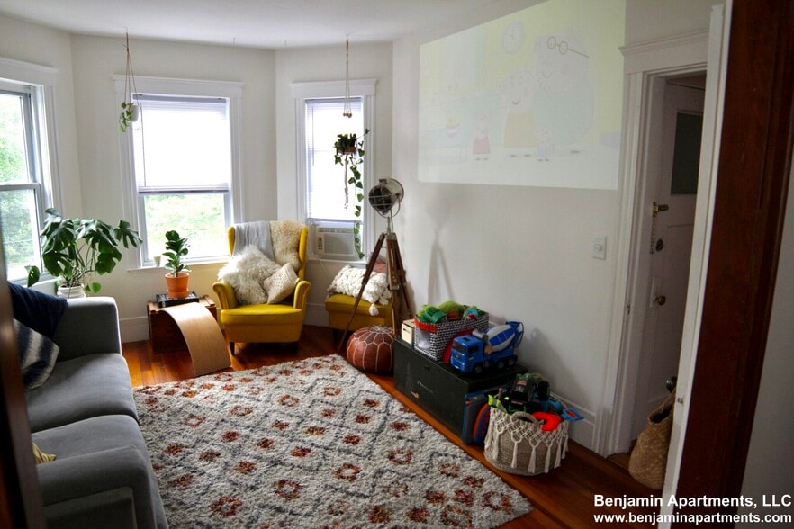 Living Room - 385 Pond Ave