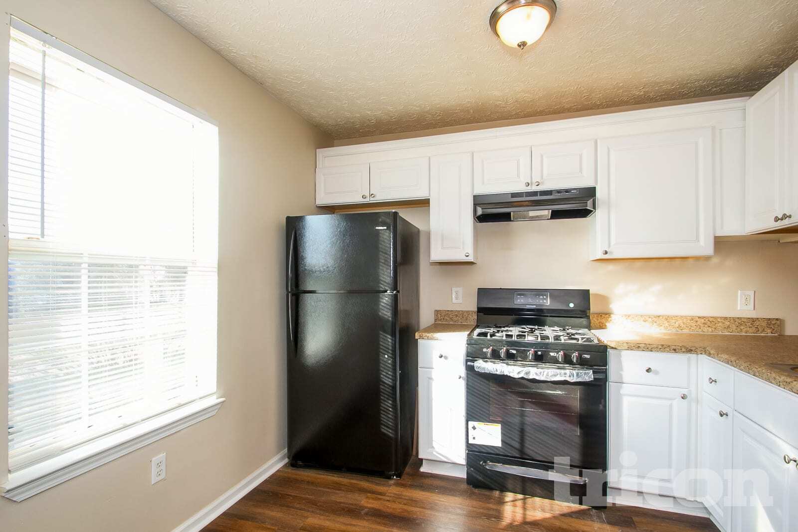 Building Photo - 5020 Millers Glen