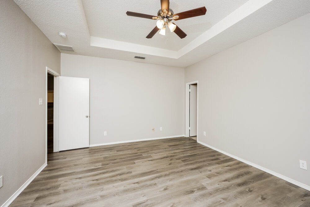 Building Photo - 1330 Bogard Ln