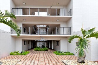 Building Photo - 8400 SW 133rd Avenue Rd