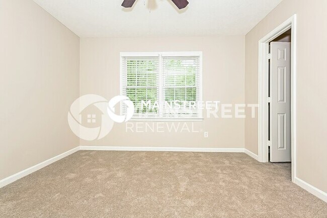 Building Photo - 295 Greenfield Cir
