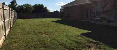 Building Photo - 208 E Jade Dr