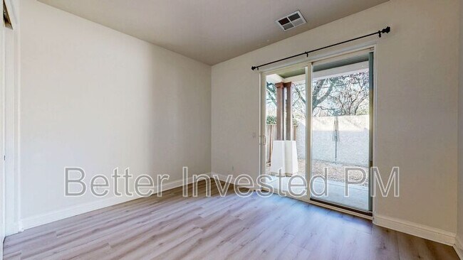 Building Photo - 4053 Calloway Dr