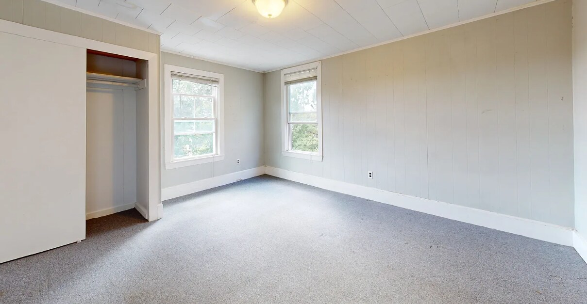 Building Photo - 106 Highland Ave