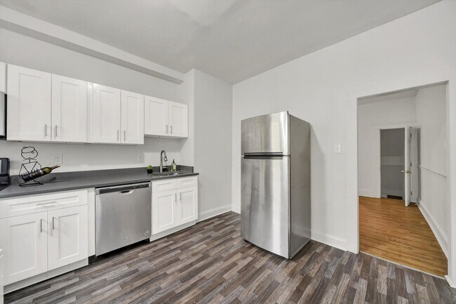 Building Photo - 3 Bed near Charles Village