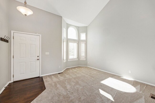 Building Photo - "COMING SOON" Spacious & Inviting Highland...