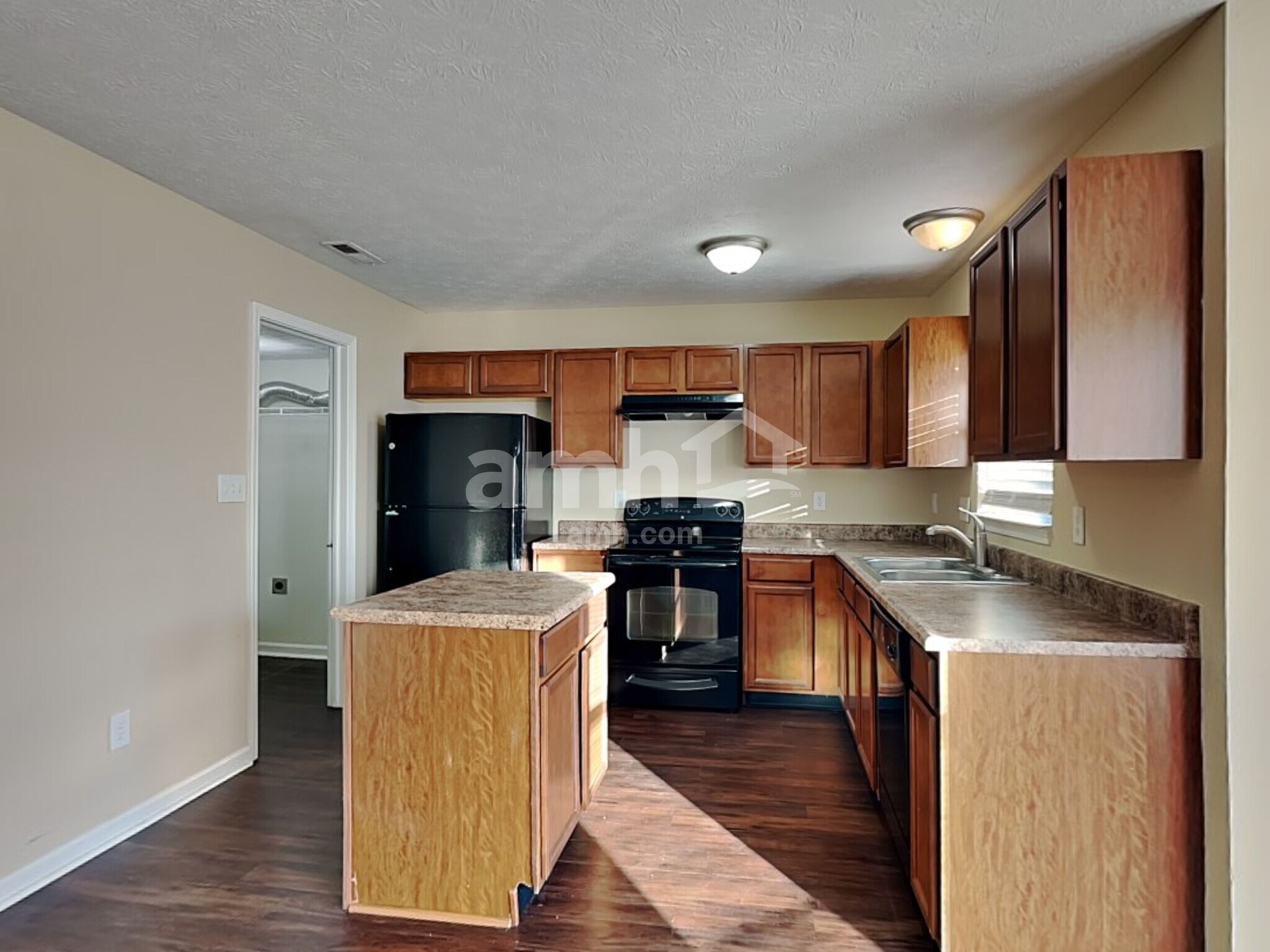 Building Photo - 12711 Buck Run Dr