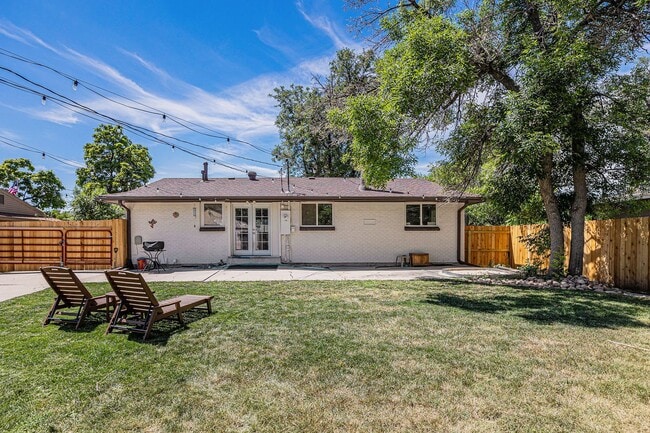 Building Photo - Completely Updated 3-Bedroom Home in North...
