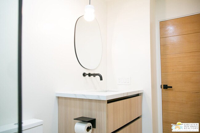 Building Photo - 48940 Desert Flower Dr