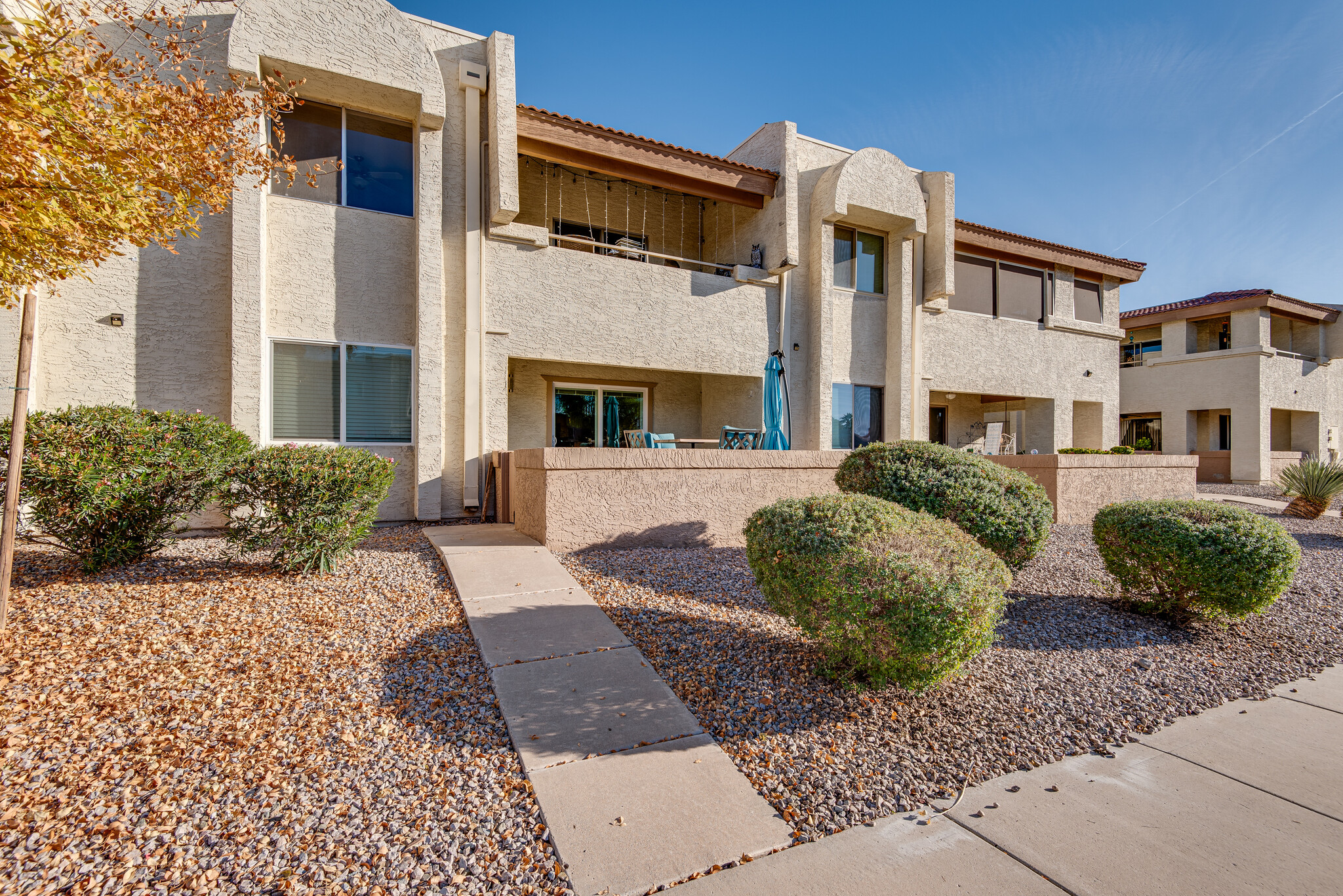 Just a few blocks to Pickle Ball, Park, Duck Pond & Farmer's Market! - 4150 E Cactus Rd
