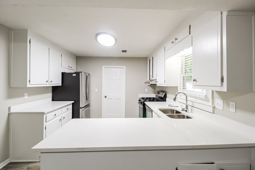 Building Photo - 969 Pointer Ridge