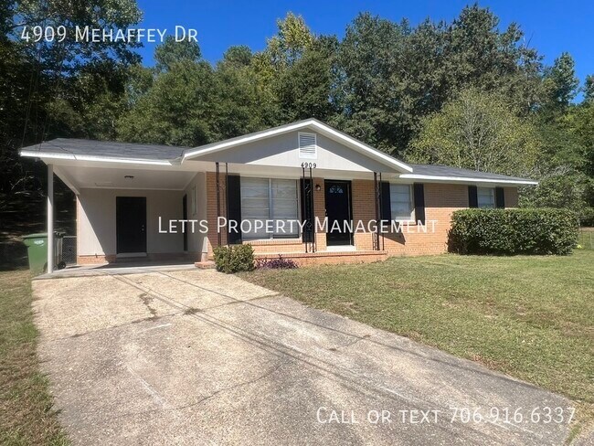 Building Photo - Beautifully remodeled brick ranch with a c...