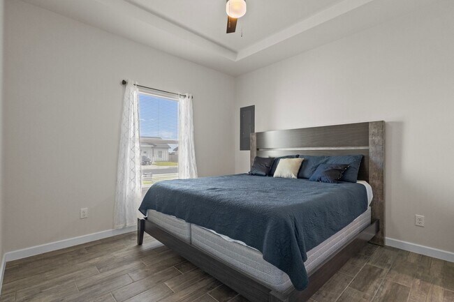 Building Photo - BRAND NEW HOMES FOR LEASE IN MERCEDES! 3BDs & 4BDs - CHOOSE YOUR HOME! MOVE IN SPECIAL - 1ST MONT...