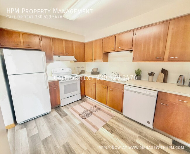Building Photo - 7155 Starcliff Ave NW
