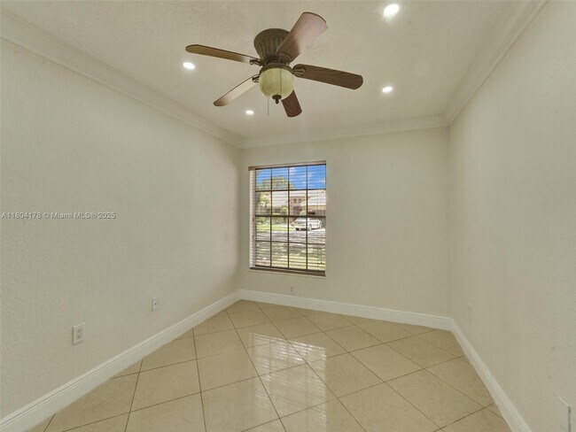Building Photo - 8913 NW 194th Terrace