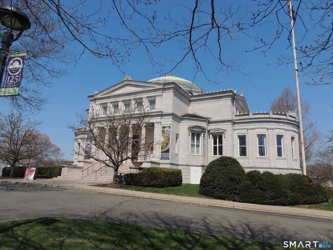 Building Photo - 56-58-58 Harrison Ave