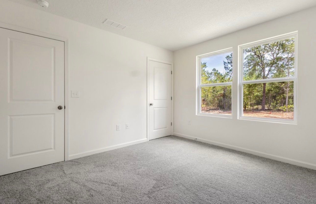 Building Photo - 135 Tiger Lily Ln