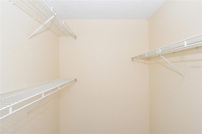 Building Photo - 10200 Gandy Blvd N