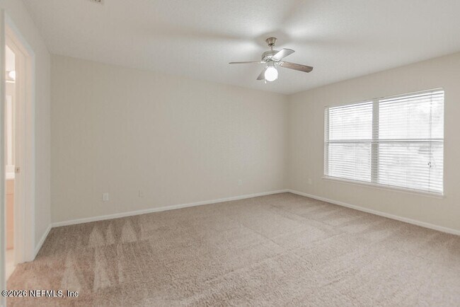 Building Photo - 684 Sid Dr