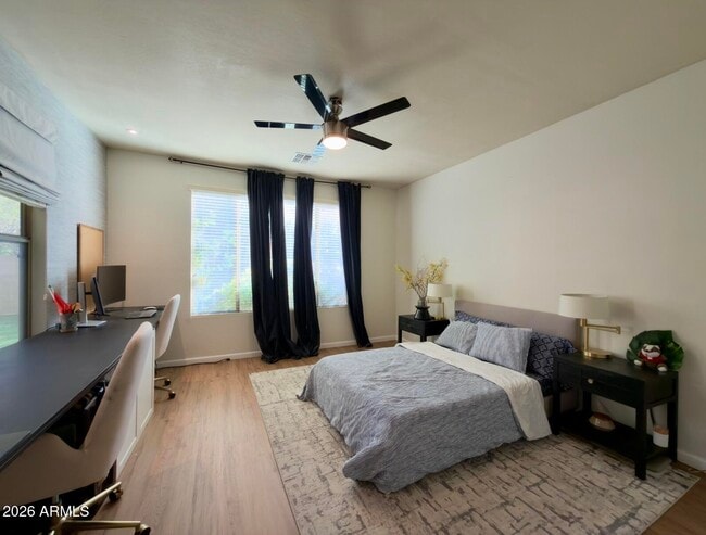 Building Photo - 51 W Hackberry Dr