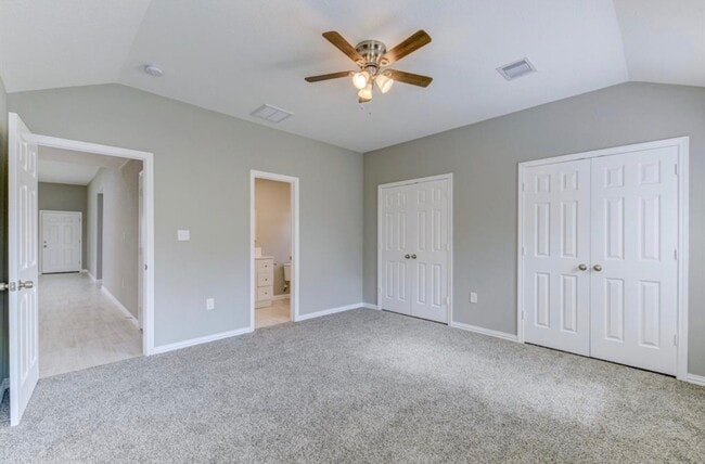 Building Photo - 5824 Glen Lee Dr