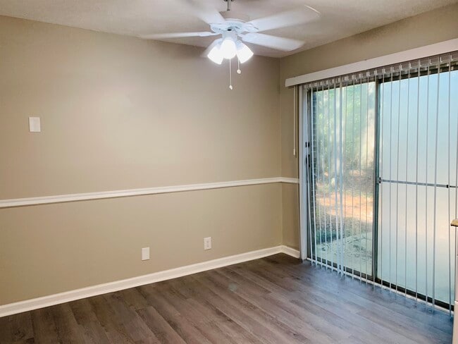 Building Photo - 118 Lafayette Ct