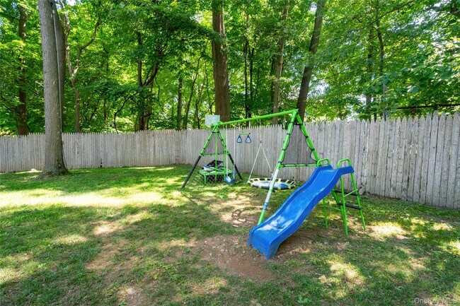 Building Photo - 9 E Stemmer Ln