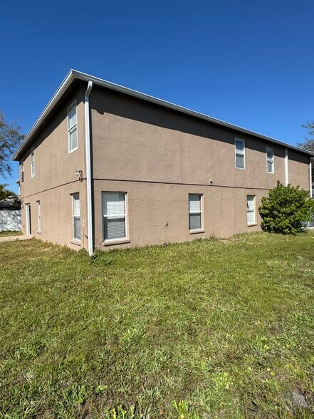 Building Photo - 15206 Perdido Dr